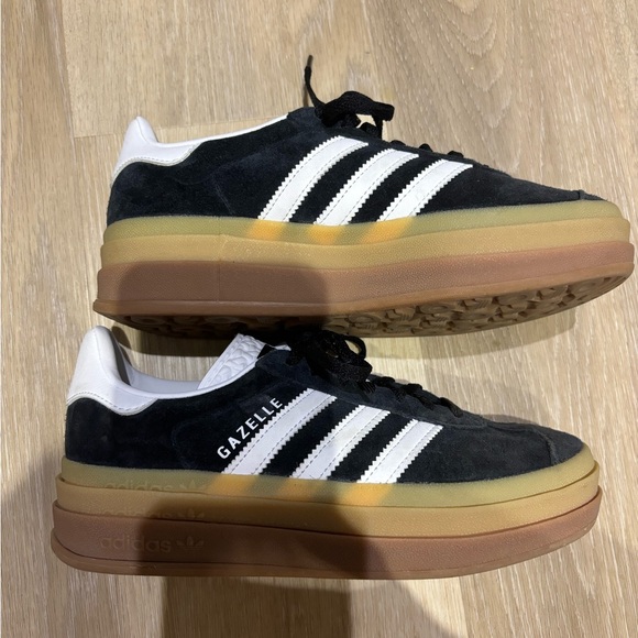 Adidas Gazelle Bold Shoes - Picture 4 of 7